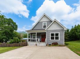 Mama Bears Blue Bungalow, bangalo sihtkohas Asheville