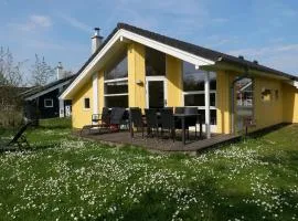 Resort 1 Beach House B 144