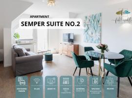 Semper Suite No2 - Ruhige 2 Zi FeWo 1-4 Pers mit Küche, Duschbad, Balkon und Parkplatz in Hofgartennähe: Bayreuth, Bayreuth New Palace yakınında bir otel