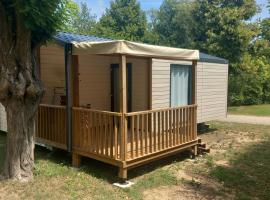 Camping l'Ardecho, vacation rental in Saint-Lager-Bressac