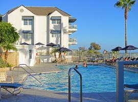 Riviera Beach & Shores Resorts, hotel blizu znamenitosti The Coach House Concert Hall, Capistrano Beach