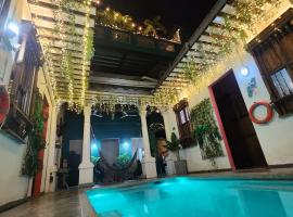 Baboon Hostel, hostel ở Santa Marta