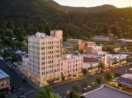 Ashland Springs Hotel, hotell i Ashland