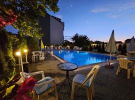 Villa Amsterdam, hotel near Ohrid Airport - OHD, Ohrid