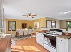 East Haddam CT Country Loft, ξενοδοχείο σε East Haddam