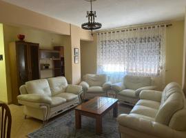 Apartment City Center Best Price, hotell i Fier