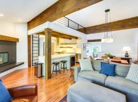 Walk to Main St and Lifts Ketchum Townhouse!