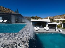 Black Diamond Luxury Beachfront Villa, hotel v destinácii Sounio