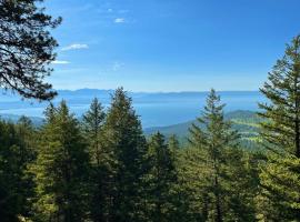 John's Cabin、Somersのロッジ