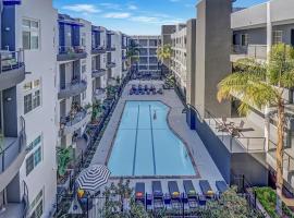 Stunning 2bd with new furniture, hotel di Irvine