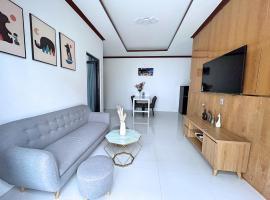 QV Luxury Apartment, feriebolig ved stranden i Phan Rang