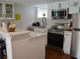 Cozy 1 BR Apartment in NW Seattle w/ Private Patio