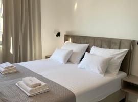 Private Room Belmar Mandre, hotel vicino alla spiaggia a Mandre