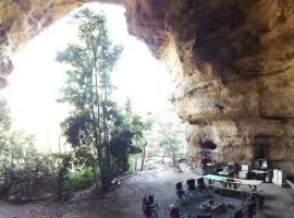 Hatter's Hideout Cave and Lodge