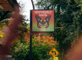 Butterfly Hostel, Pai โรงแรมใกล้ วัดพระธาตุแม่เย็น ในปาย