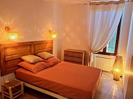 Appartement T2 centre village