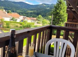 Appartement chaleureux au cœur des Hautes Vosges – hotel w mieście Ventron