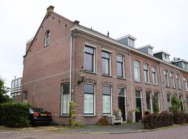 B&B Vechtzicht: Weesp şehrinde bir Oda ve Kahvaltı