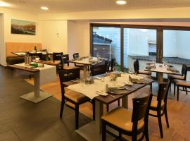 Linden's Pension-Restaurant、Aylのゲストハウス