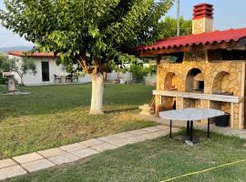 Sea Side View, holiday home in Dhíkella