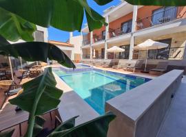 Maltepe Luxury Accommodation by Travel Pro Services, huoneistohotelli kohteessa Kallithea Halkidikis