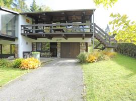 Le petit gîte, hotel na may parking sa Vresse-sur-Semois