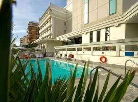 Hotel Nord Est、にあるフェデリコ・フェリーニ国際空港 - RMIの周辺ホテル