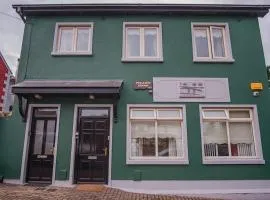 4 Bed on The Main Street