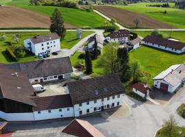 Pension Stanek, hotel with parking in Hofkirchen