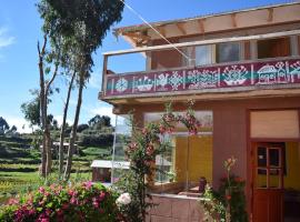 Taquile Sumaq Wasi - Casa de Felipe e Ines, cabaña o casa de campo en Huillanopampa