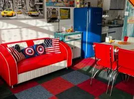 American Retro Chalet