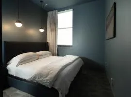 The Thomas Hotel - Premium Suite Main Level