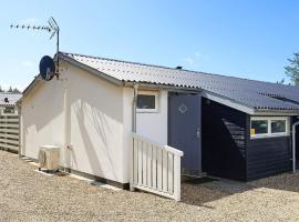 Holiday home Vejers Strand XXI, hytte i Vejers Strand