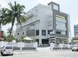 Hotel Moonlit Regency