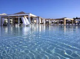 Pelagos Suites Hotel & Spa