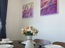 Cozzzy hut @ Riverine Diamond Kuching, cheap hotel in Kuching