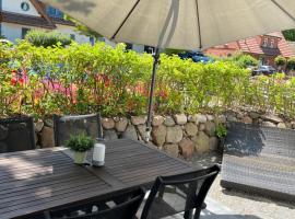 Ferienwohnung Sonnenschein, hotel v destinaci Prerow