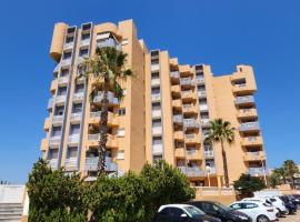 La Manga del Mar Menor Los Miradores block 1 5th floor G, allotjament a la platja a Múrcia