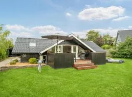 Amazing Home In Faaborg With Wifi