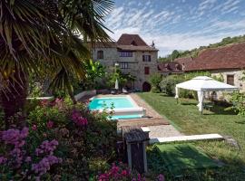 La source du Touron, hotel in Fons