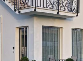 Elios Badino B&B, B&B em Terracina