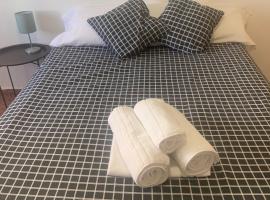 Room Valdeolleros, quarto em acomodação popular em Córdoba