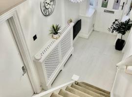 The Princes Dartford Stunning Entire Space, apartemen di Kent