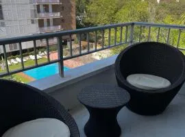 Precioso y tranquilo apartamento zona alta Diagonal Barcelona