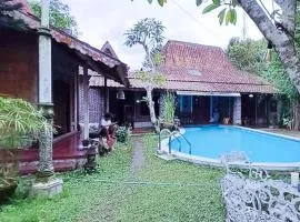 Java Rustic Villa