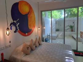 Manta Cottage - Forest view, hotel v destinaci Galu