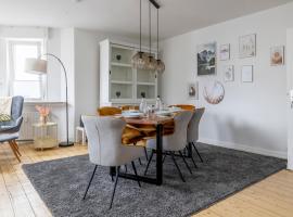 Modernes Zuhause - Küche - Top Anbindung - High WLAN, hotel conveniente a Holzwickede