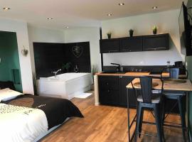 Le Cocon du bourg d’Agon, hotel in Agon Coutainville