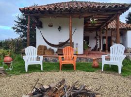 Finca La Tebaida-Toca Boyacá Casa Campestre, Hotel in Toca