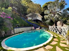 Treehouse, vacation home in Tamanique